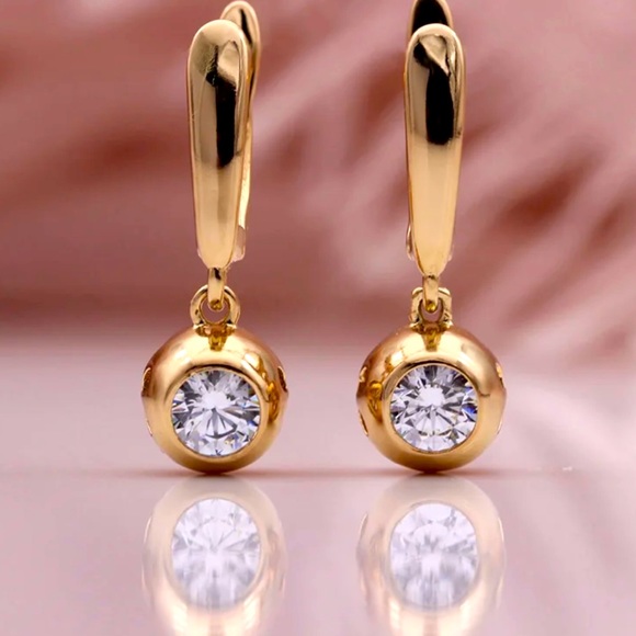 🌟Rose Gold Plated Earrings with round hollow balls - Picture 2 of 5